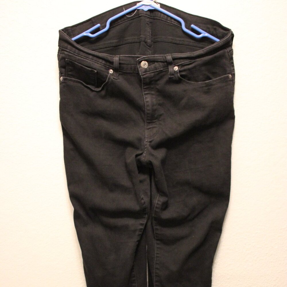 Levi's® Womens Plus Classic Straight Jean/Size 16/Has the perfect stretch